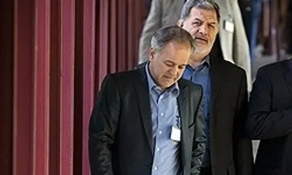 آجورلو برکنار شد