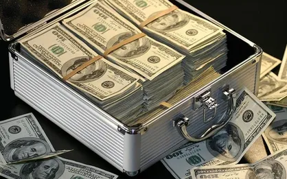 شناسایی بزرگ&zwnj;ترین شبکه پولشویی و فرار مالیاتی با ۴۰ متهم