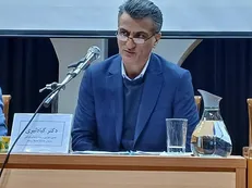معاون سازمان محیط زیست: در آتش سوزی‌هایی مانند جنگل الیت اگر امکانات وجود داشته باشد باید خیلی زودتر از اینها ورود کرد + فیلم