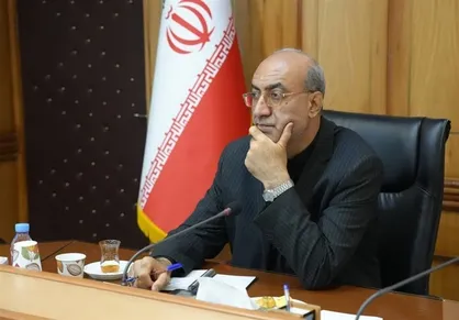 استاندار کرمانشاه: بانک&zwnj;های خصوصی نسبت مصارف به منابع را رعایت کنند / منابع مردم استان نباید خارج از کرمانشاه مصرف شود