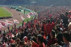 حضور تماشاگران در استادیوم‌ها آزاد شد؟!
