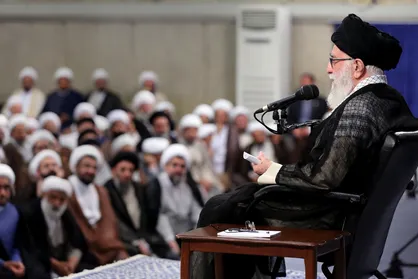 نماهنگ &laquo;واقعاً مردمی باشید&raquo;