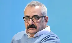 فرزاد موتمن: سینمای ایران نیازمند دگردیسی است/ چرا تنوع ژانر نداریم؟