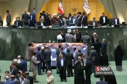 نامزد&zwnj;های انتخاباتی به سوالات دانشجویان در حوزه&zwnj;های فرهنگی و سیاسی پاسخ دهند