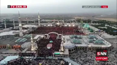 تصاویر هوایی از جمعیت انبوه مردم که برای اقامه نماز بر پیکر رهبر شهید آمده اند
