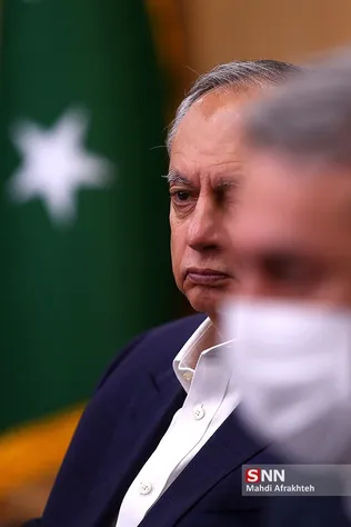 طزر 