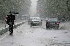 ادامه بارندگی‌ها در نواحی غربی، شمالی و مرکزی کشور+ فیلم