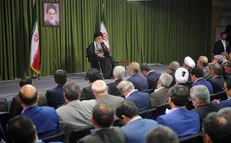 مجلس تراز انقلاب اسلامی؛ خانه‌ی مردم و امید مستضعف / اهمیت جایگاه مجلس در نگاه رهبر معظم انقلاب
