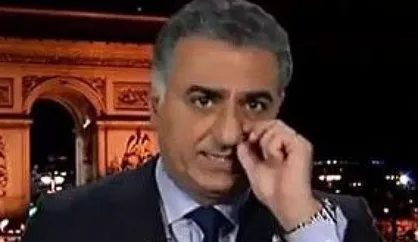 فیلم/ وقتی بادیگارد ربع پهلوی توهم حفاظت از مهم&zwnj;ترین شخصیت سیاسی کهکشان را دارد