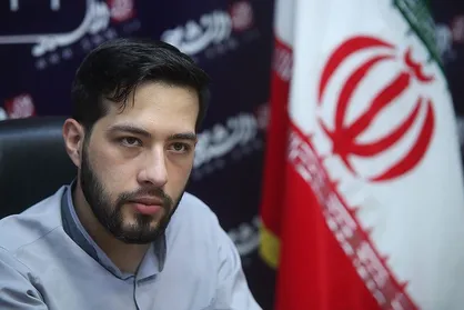 صوری: ضرر آن کسی که هکتاری زمین&zwnj;خواری می&zwnj;کند بیشتر است یا یک آلونک&zwnj;ساز؟! / ستاد اجرایی فرمان امام و بنیاد مستضعفان کجای کارند؟
