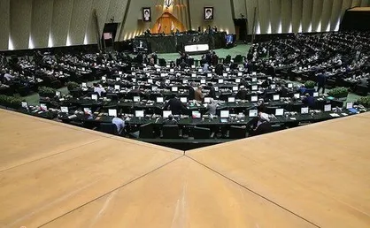 نمایندگان از توضیحات وزیر علوم قانع شدند