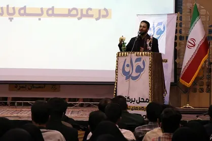 عموم جامعه باید درگیر حرکت&zwnj;های جهادی شوند