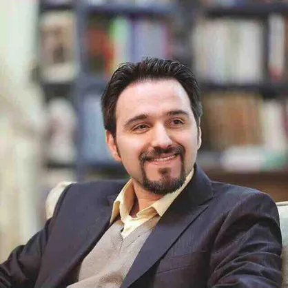 با گران شدن خودروهای خارجی بهانه دست خودروسازان داخلی می&zwnj;دهیم/ گرانی طلا، ارز و مسکن نتیجه بیماری تولید