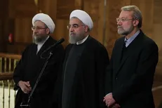 نشست قوای سه‌گانه در مجلس دقایقی قبل آغاز شد
