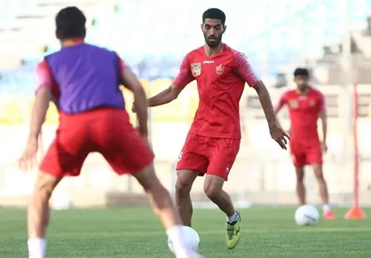 محمد انصاری در لیست یحیی گل محمدی جای شجاعی را گرفت