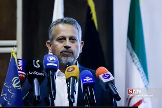 مراسم رونمایی از روبات «سورنا ۴»
