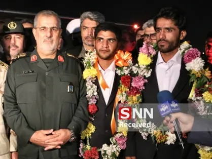 آزادی و بازگشت ۵ تن از مرزبانان ربوده شده در میرجاوه به کشور+تصاویر