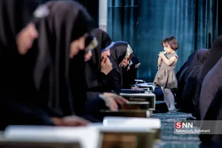جزء خوانی قرآن کریم در حرم حضرت عبدالعظیم(ع)