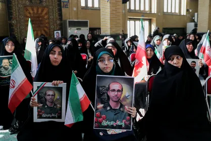 آیین گرامیداشت شهدا و جانبازان جنگ ۱۲ روزه و جنگ رمضان