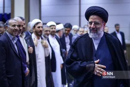 دیدار کارکنان دستگاه قضایی استان خراسان رضوی با  رئیس قوه قضائیه