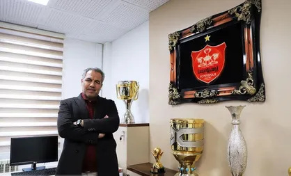 عرب: پرسپولیس ضعیف نشده، با بازیکنان جدید قوی&zwnj;تر هم شدیم