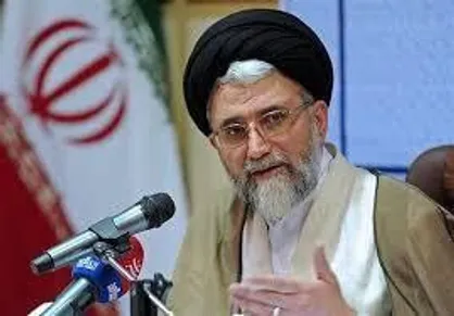 تصور حل مشکلات کشور با غنی سازی صفر، ساده انگاری است