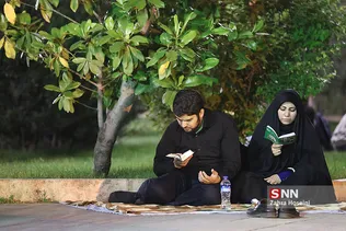 مراسم احیاء شب بیست و یکم ماه مبارک رمضان در دانشگاه تهران