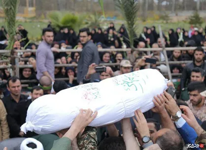 پیکر&zwnj;های مطهر ۲ شهید گمنام در دانشگاه آزاد محمودآباد به خاک سپرده شدند
