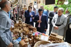 نمایشگاه‌ها باید چرخه اقتصادی استان‌ها را فعال کنند