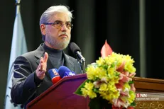 وزیر علوم: آقای رئیس جمهور! دانشگاه زخمی است و نیازمند توجه و حمایت بزرگ جنابعالی/ کشور محتاج تصمیمات بزرگ است+فیلم