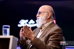 حضور مهدی چمران در خبرگزاری