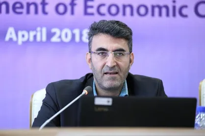 ضرورت احداث مرکز تجاری ایرانی در مسکو/ تکمیل راه&zwnj;آهن رشت-آستار یکی از محورهای مذاکرات رئیس&zwnj;جمهور با پوتین بود