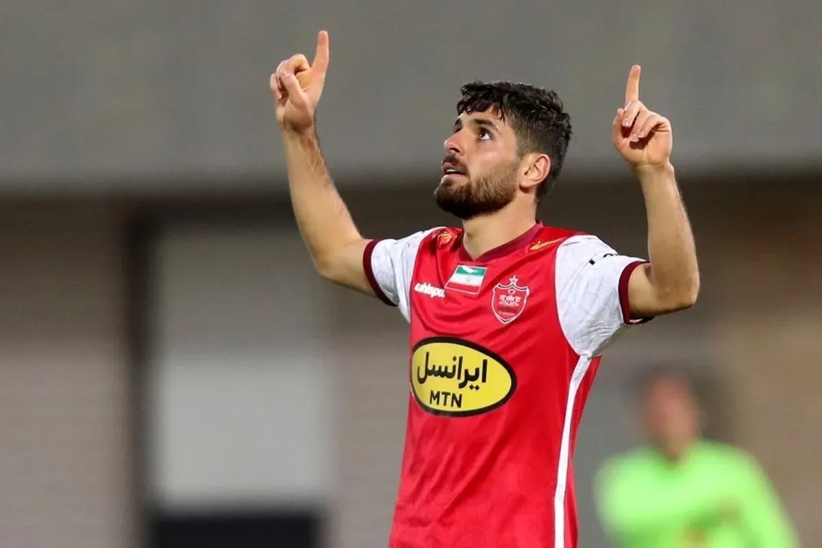 فیلم گل دوم پرسپولیس به شمس آذر توسط محمد عمری