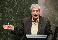 حاشيه‌اي بر دفاعيات وزير محترم كار/ دفاعیات نشان از ناکارآمدی ربیعی دارد