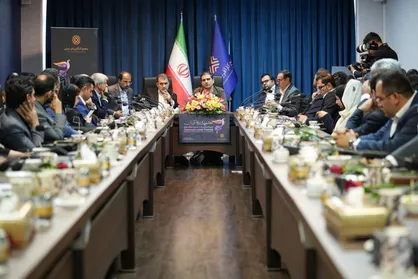 نخستین جشنواره ارتباط آفرینان برگزار شد / روابط عمومی سپر دفاعی تولیدکنندگان ایرانی