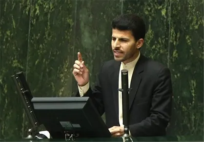 حضور نماینده مجلس دزفول در دانشگاه آزاد این شهرستان/ پاپی&zwnj;زاده به سوالات دانشجویان در مورد تصویب FATF پاسخ می&zwnj;دهد
