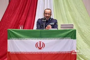 تجدید بیعت همافران با امام در مدرسه علوی
