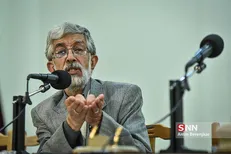 حداد عادل: جریان غرب‌گرا بعد ناامیدی از مکرون سراغ «شینزو آبه» رفته‌‎ / می‌خواهند شعار «بگذارید زندگی کنیم» را مطرح کنند