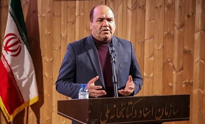 اثر استاد دانشگاه فرهنگیان مشهد در همایش حامیان نسخ خطی برگزیده شد