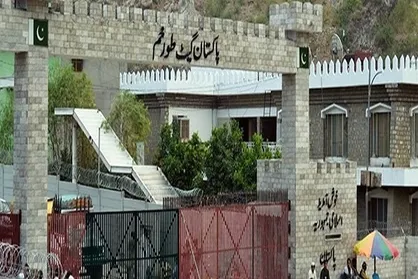 گذرگاه مرزی مهم افغانستان و پاکستان بازگشایی شد