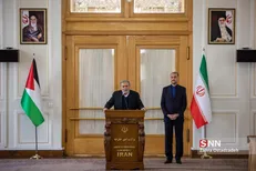 ایران در کنار مقاومت فلسطین ایستاده است