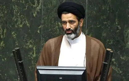 حسینی کیا: نتیجه برجام تشدید تحریم&zwnj;ها، دلار ۲۰هزار تومانی و سکه ۱۰میلیون تومانی است
