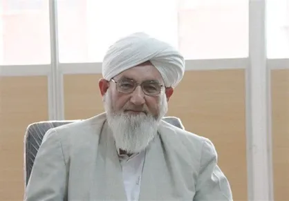 برخی حکام کشور&zwnj;های اسلامی به دامان دشمنان پناه می&zwnj;برند