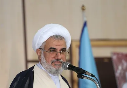 دولتمردان مشکلات معیشتی مرزنشینان را حل کنند