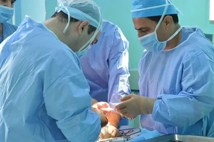 اولین عمل جراحی پیوند استخوان در گیلان با موفقیت انجام شد