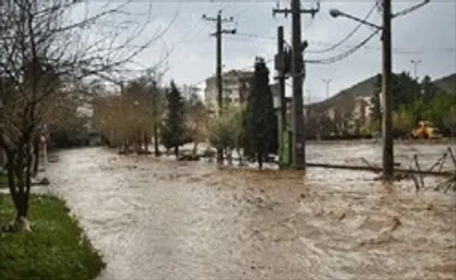 جهادگران بسیج دانشجویی واحد زنجان به مناطق سیل زده لرستان اعزام شدند