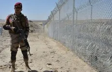 تکمیل حصارکشی ۱۰۰ کیلومتر از مرزهای پاکستان با ایران؛ به زودی