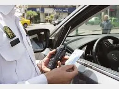 با مسافربر&zwnj;های شخصی در بلوار میرداماد برخورد می شود