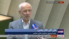 عضو کمیسیون صنایع و معادن مجلس: دولت خیلی سریع آیین‌نامه واردات خودرو را آماده و اجرایی کند/ دولت محدودیت هایی که موجب ابتر شدن مصوبه واردات خودرو می شود، اعمال نکند