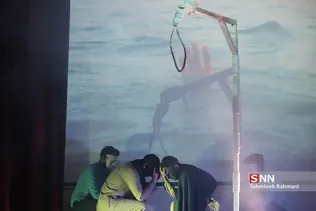 نمایش رسم براین است